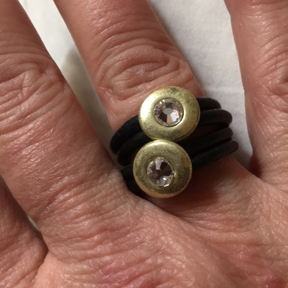 Black/Gold Rubberized Band Ring